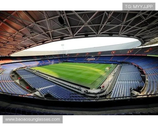 武汉足球之星盘点：那些闪耀绿茵场的本土传奇与新秀