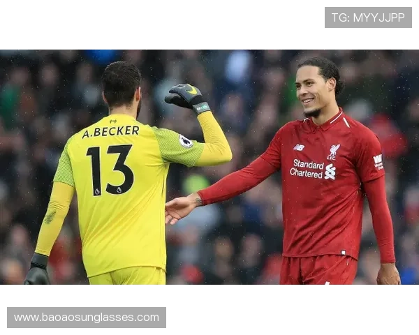 抽足球明星卡片的种类与收藏价值分析及推荐