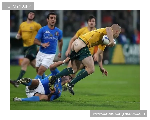 足球明星在赛场上的搞笑失误与尴尬瞬间大盘点 足球明星在赛场上的搞笑失误与尴尬瞬间大盘点